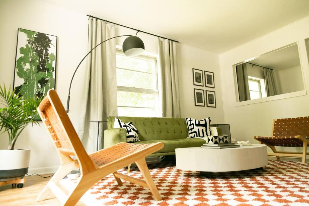 The On 7th, Located In Downtown Bentonville! Holiday home *