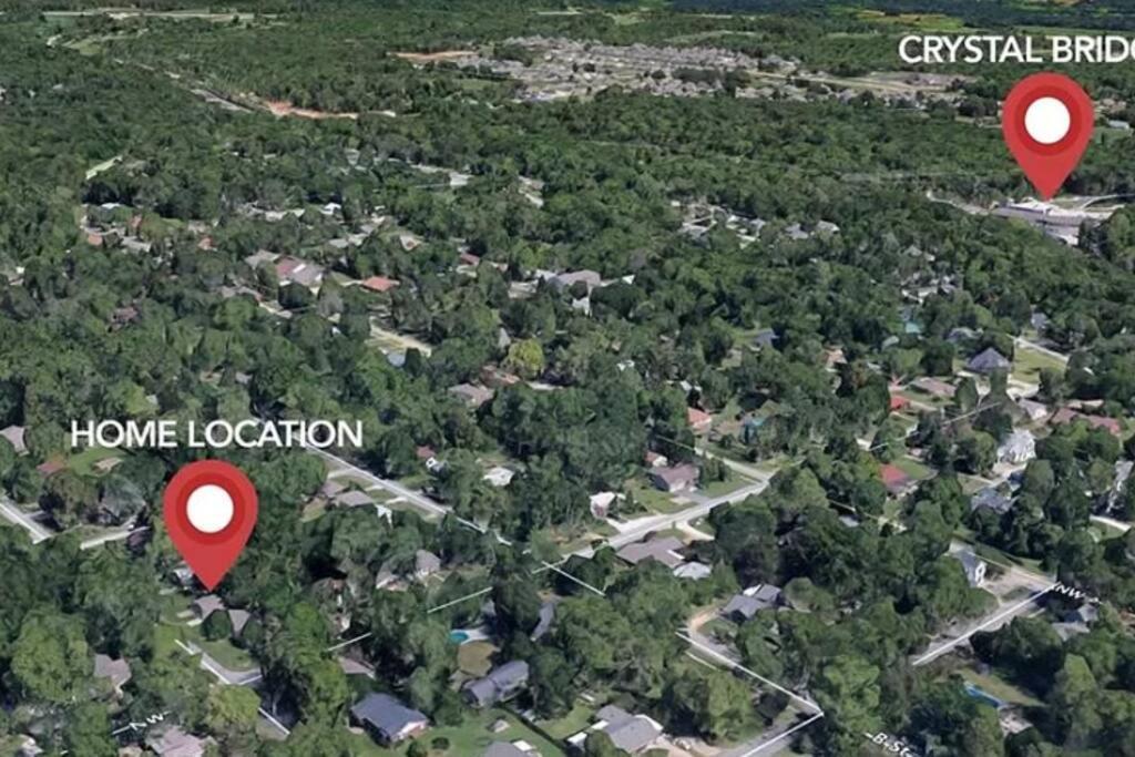 Holiday home The On 7th, Located In Downtown Bentonville! Bentonville